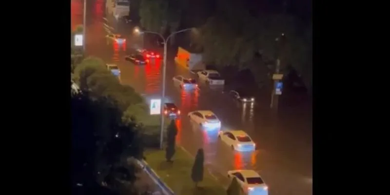 Agency: Tbilisi received up to 2.5 times its monthly rainfall in 8 hours 1 tbilisi tsvima w h News
