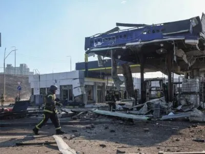 Россия вновь атаковала Киев, Одессу, Запорожье и Изюм: пожары, раненые, в Польше закрывали аэропорты 3 79237783 403 1.jpg 1 Deutsche Welle