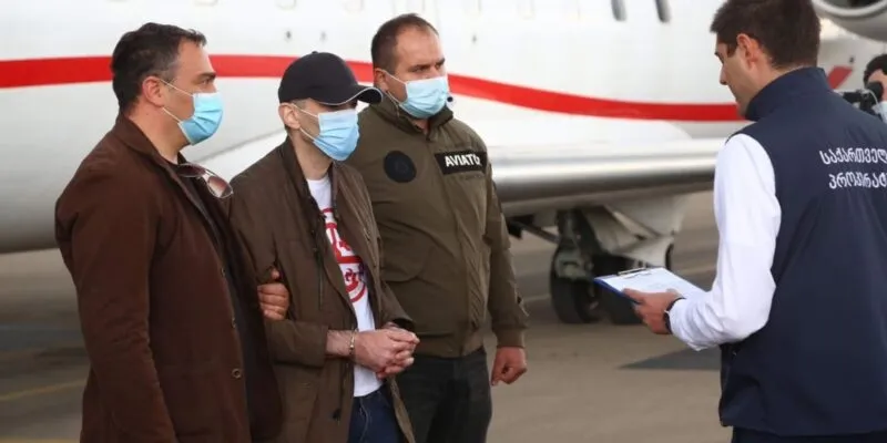 Бывший высокопоставленный силовик Мегис Кардава приговорен к 5,5 годам тюрьмы 1 bf110a5d a7b5 402b 84bb 60a1501ed2a3 cx0 cy8 cw0 w1080 h608 новости