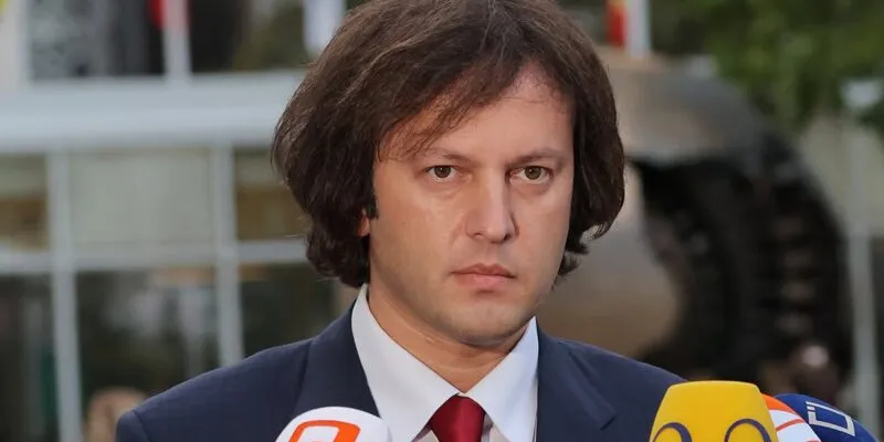 Премьер Грузии сравнил с сектой непрерывный протест в Тбилиси 1 irakli kobakhidze 2 новости