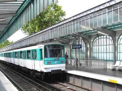 metro 1790593247 новости