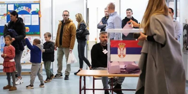 Вучич борется за сохранение власти на выборах в Сербии, где студенческое движение бросило вызов правящей партии 1 79753863 403.jpg Deutsche Welle