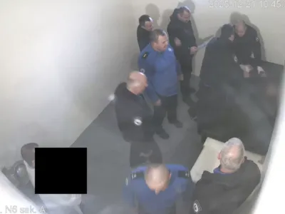 Пенитенциарная служба Грузии обнародовала видео после обвинений в изнасиловании заключенного 5 bad1a892 7859 44d3 42b7 08df13a884cb новости