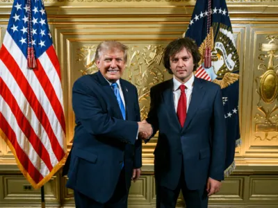 Правительство Грузии опубликовало фото Кобахидзе с Трампом 7 donald trump irakli kobakhidze новости