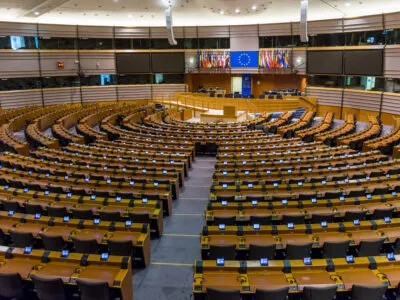 Резолюция Европарламента решительно осуждает запрет в Грузии оппозиционных партий 2 european parliament conference room brussels 2026 09 22 03 13 43 utc новости