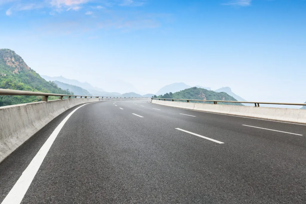 Georgian Authorities Pledge to Build Four-Lane Highway to Borders with Turkey, Armenia, and Azerbaijan by 2030