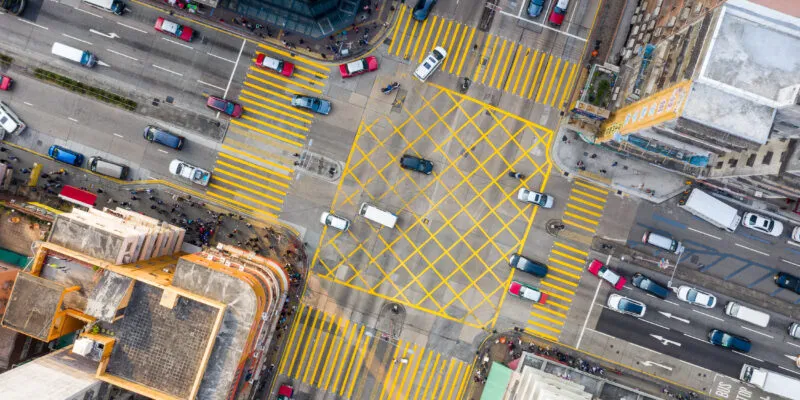 На перекрестках Тбилиси могут появиться зоны дорожной разметки Yellow box 1 sham shui po hong kong 19 march 2019 road inters 2026 09 24 10 27 39 utc новости